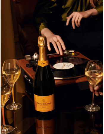 Veuve Clicquot Brut Carte Jaune - 75 cl 2