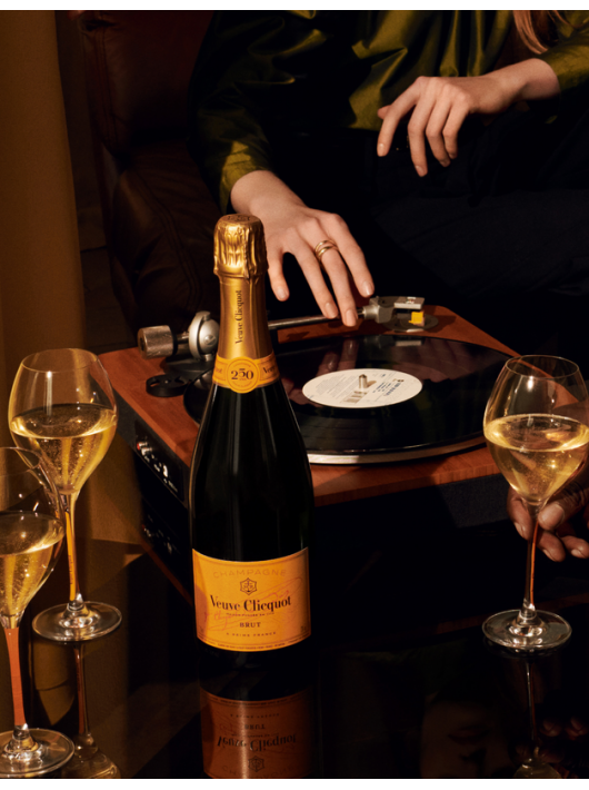Veuve Clicquot Brut Carte Jaune - 75 cl