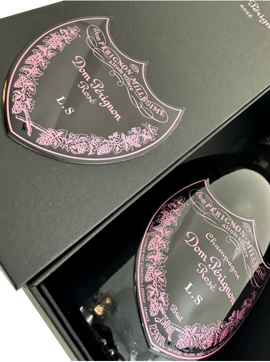 Dom Pérignon Vintage 2009 Rosé Giftbox & personalisierte Flasche mit Gravur auf Metallschild - 75 cl