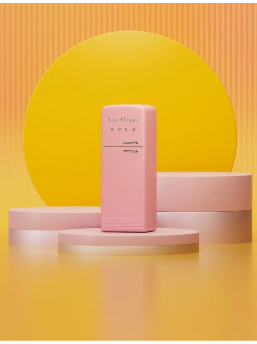 Veuve Clicquot Metal Giftbox SMEG rosé - 75 cl