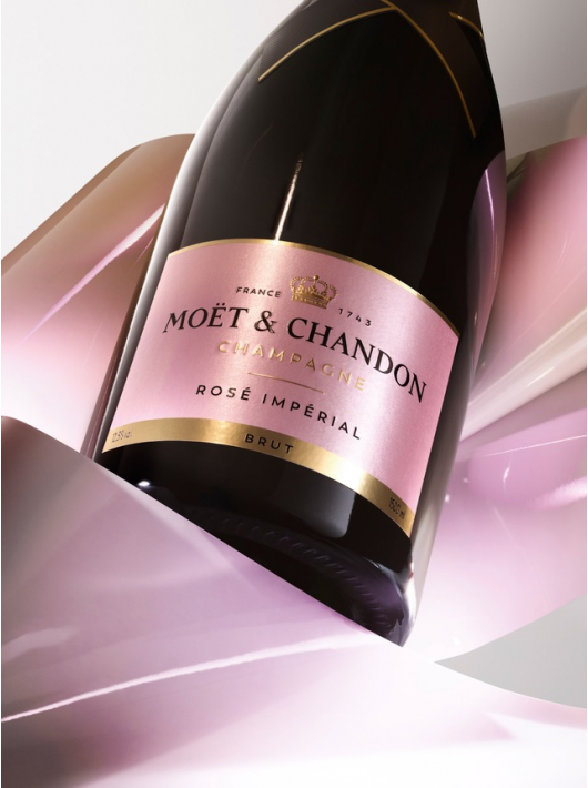 Moët & Chandon Set of 2 Pink Ceramic Glasses + Rosé Impérial - 1 x 75 CL