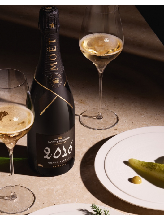 Moët & Chandon Set 2 Glasses & Grand Vintage 2016 blanc - 75 cl