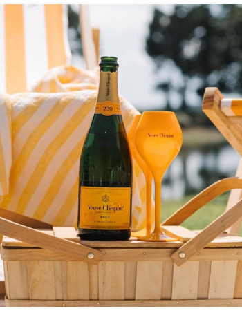 Veuve Clicquot 2 TRITAN Glasses 2
