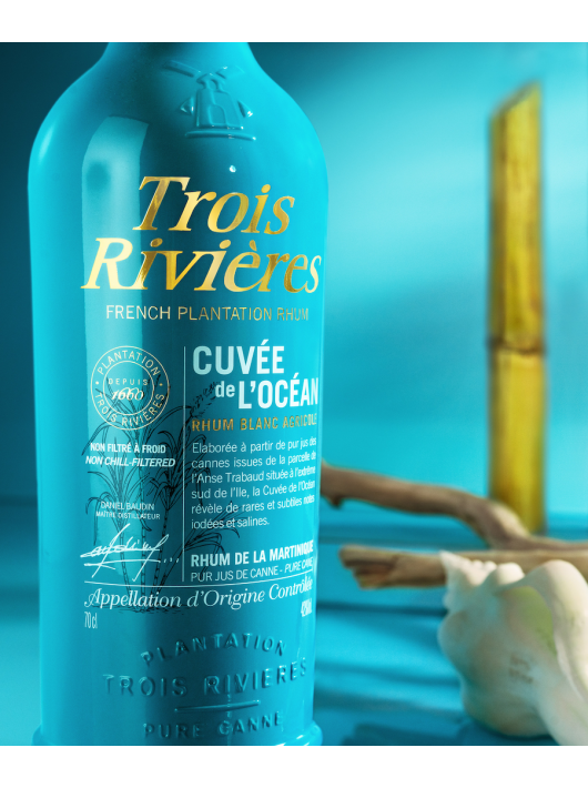 RHUM TROIS RIVIÈRES Set 2 verres & Blanc Cuvée L'Océan- 42% - 70 CL