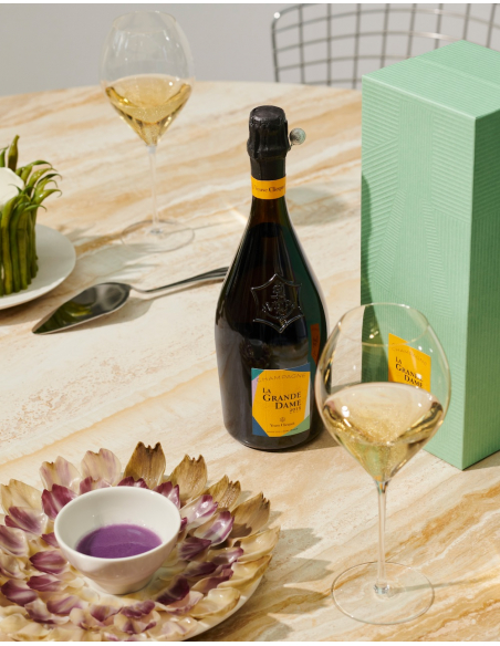 Veuve Clicquot Set 2 Gläser & La Grande Dame Brut BY Paola Paronetto Vintage 2015 - 75 cl