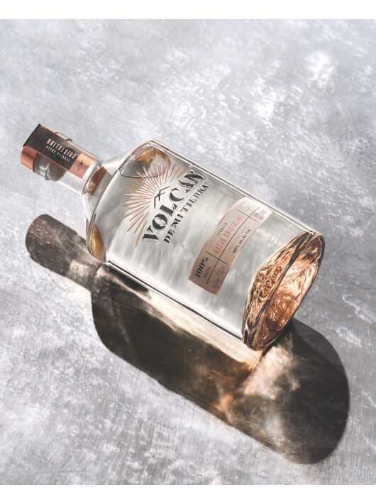TEQUILA VOLCAN CRISTALINO - 40% - 70 CL